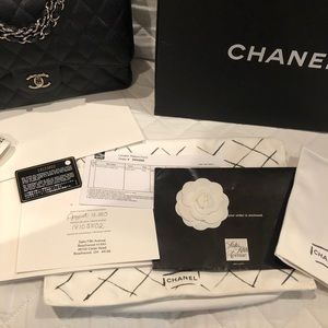 ❌SOLD❌Chanel jumbo black carviar, silver hardware